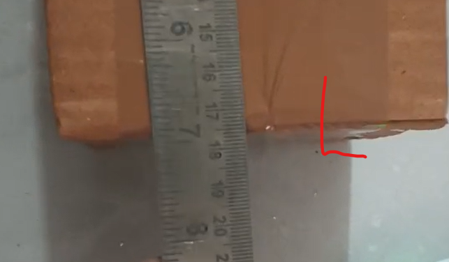 DeewarFix — DIY Wall Repair Roller Brush